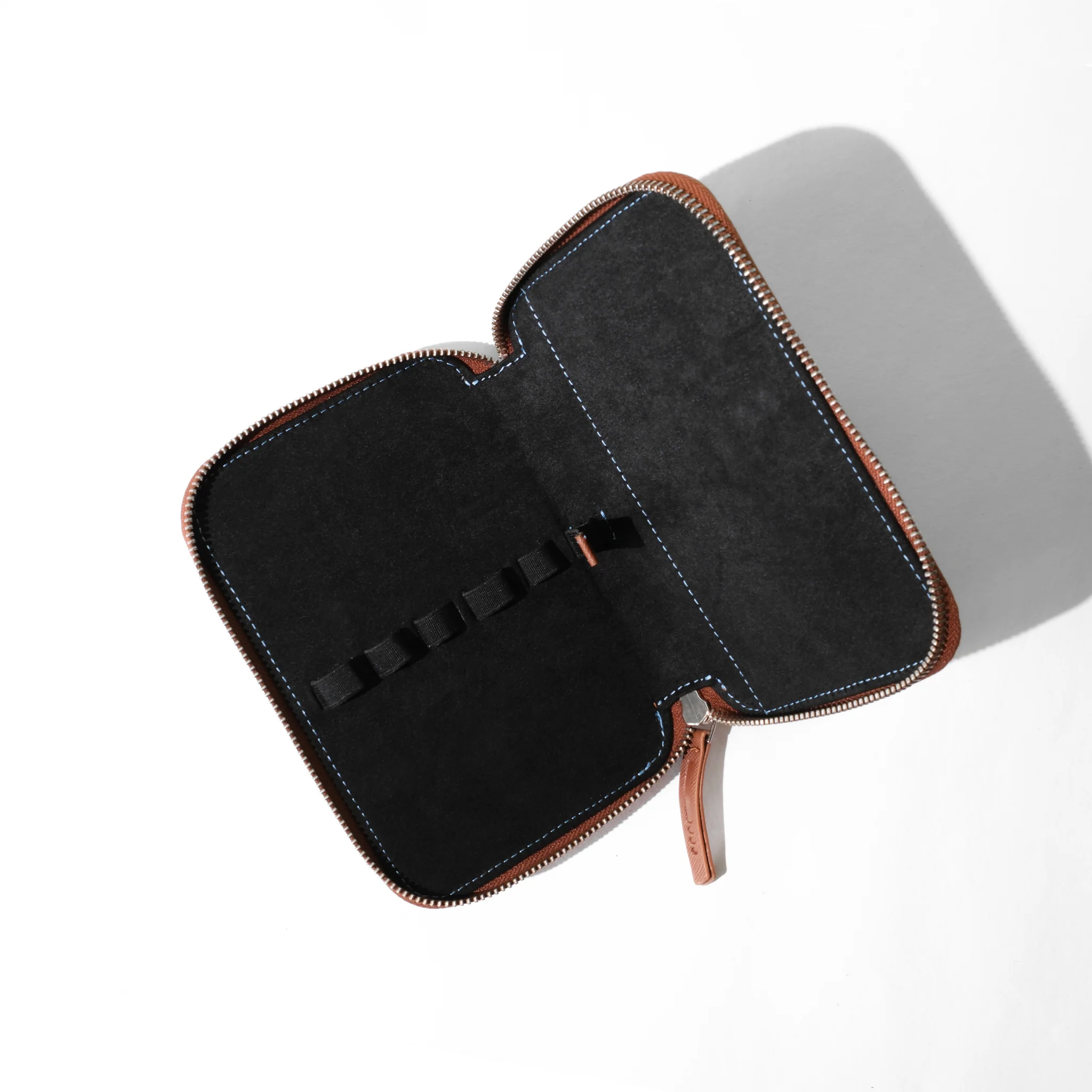 Endless Companion Leather Adjustable Pen Pouch - 5 Pens - Brown - Image 5