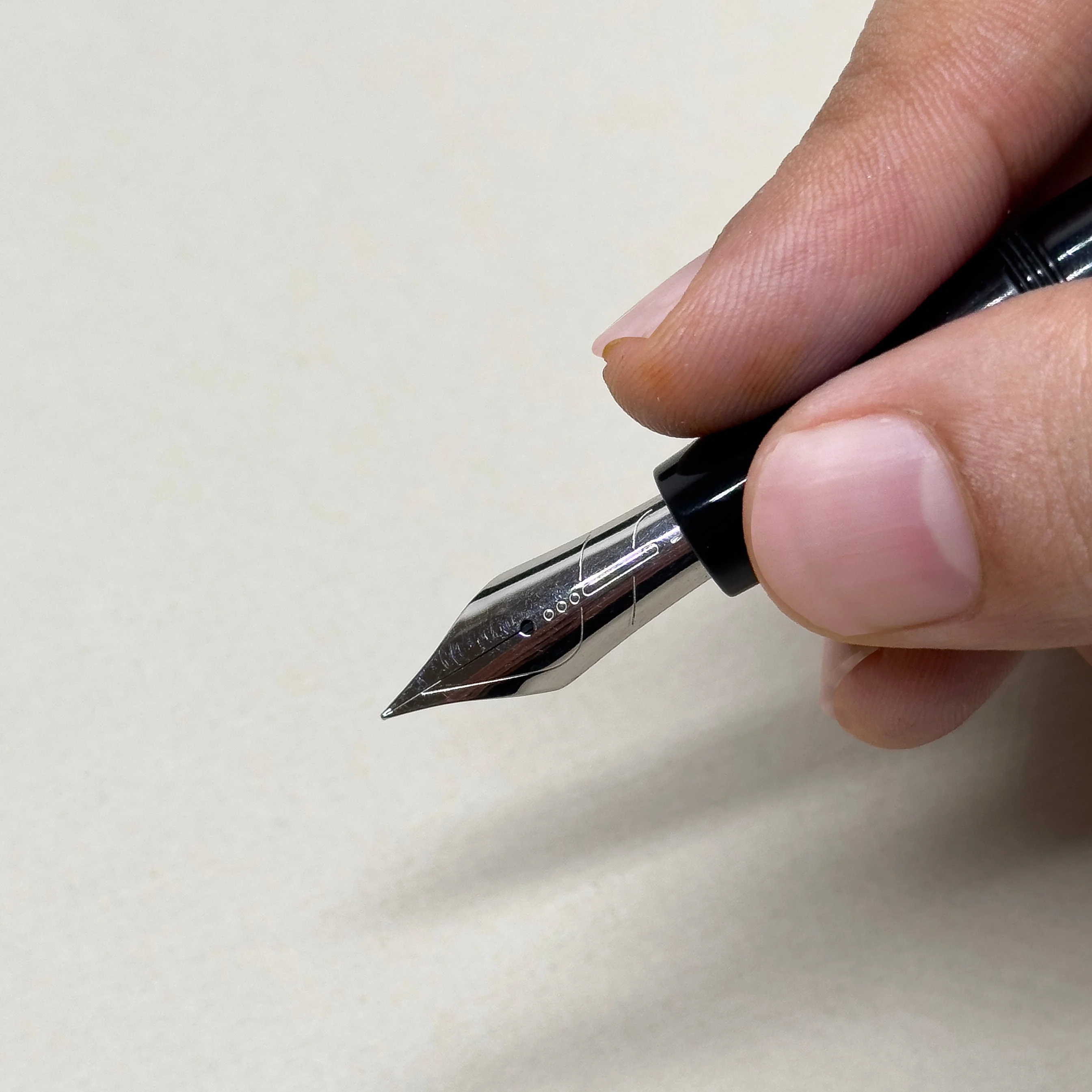 Endless Captiva Torque-Filler Fountain Pen - Deep Ocean Chrome - Image 6